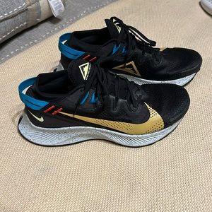 Nike trail Pegasus - size 8 men’s